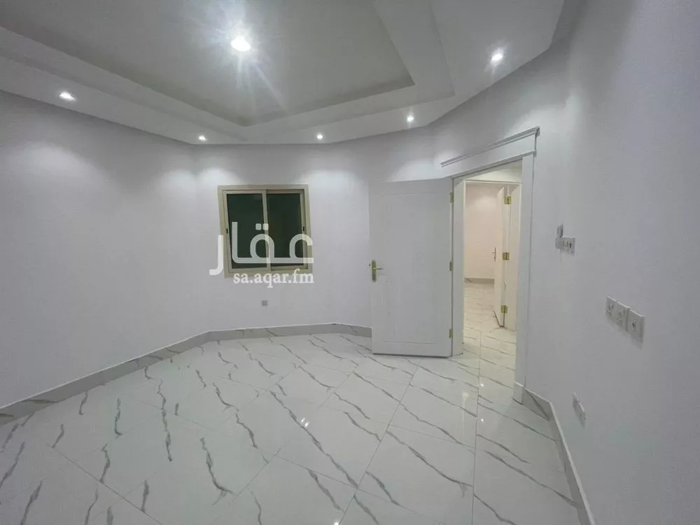 دور 3 غرف في العارض 3