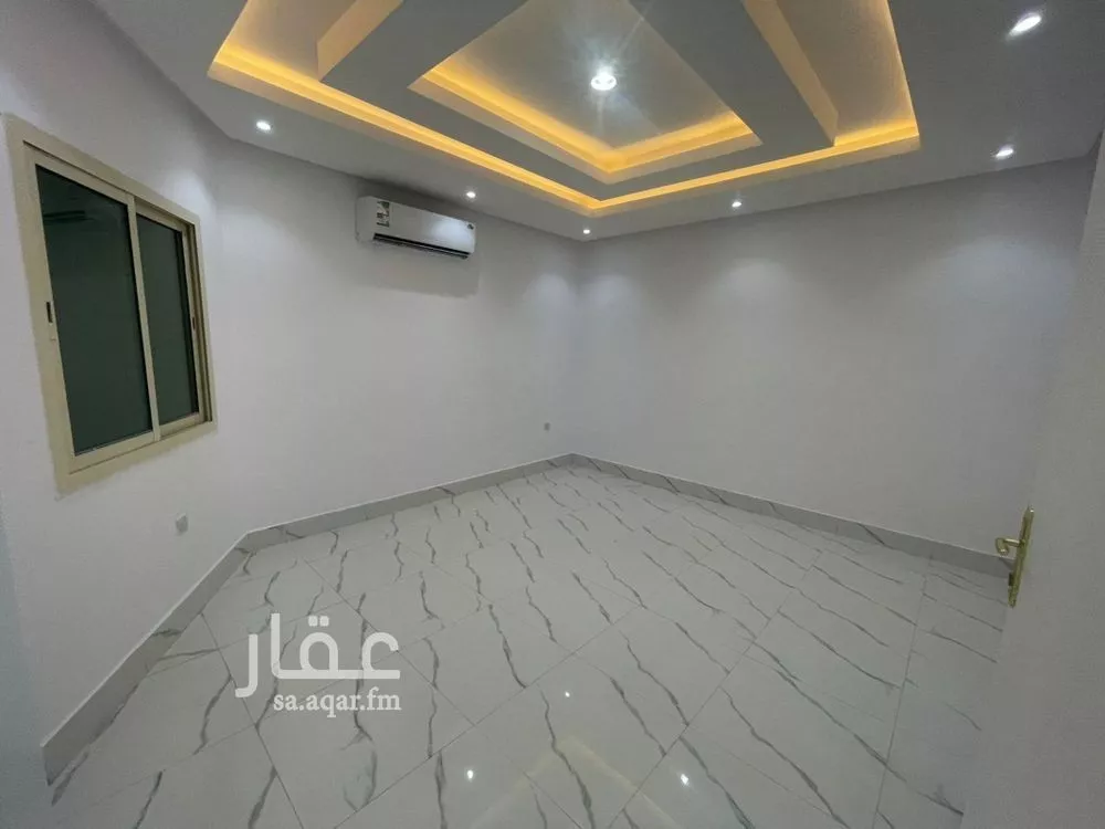 دور 3 غرف في العارض 7