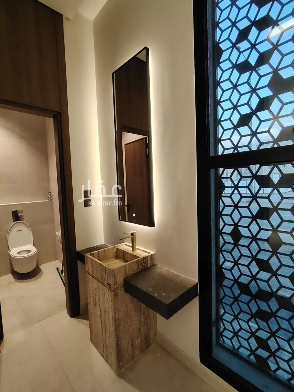 فيلا 4 غرف في المهدية 13