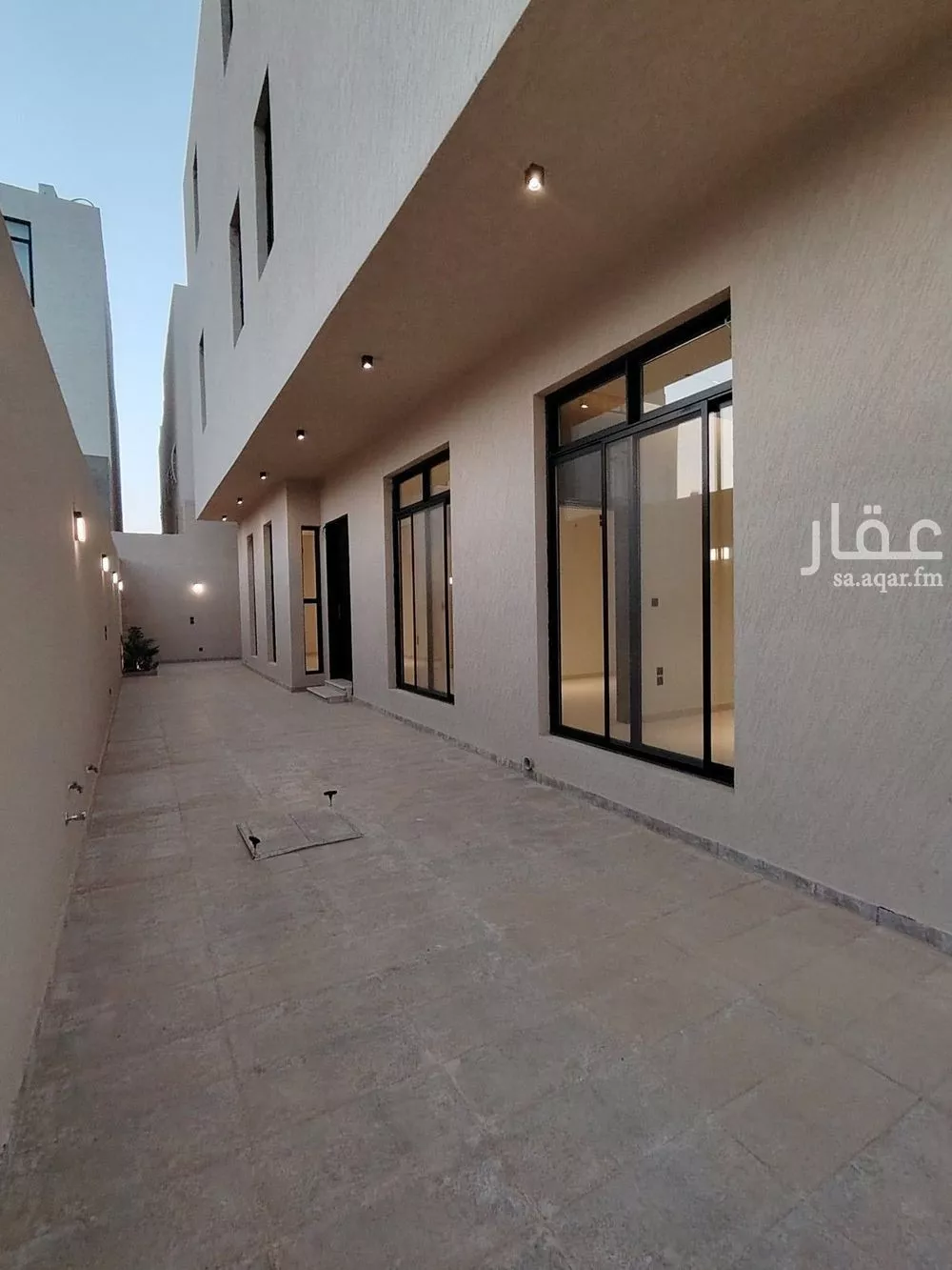 فيلا 4 غرف في المهدية 16