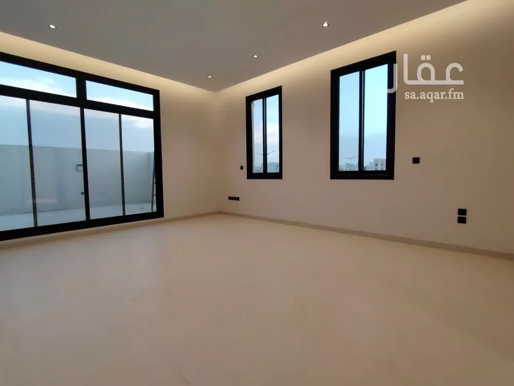 فيلا 4 غرف في المهدية 18