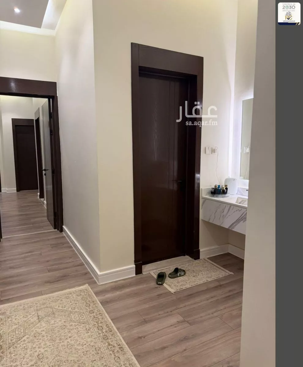 5 bedroom apartment in Dhahrat Laban 5