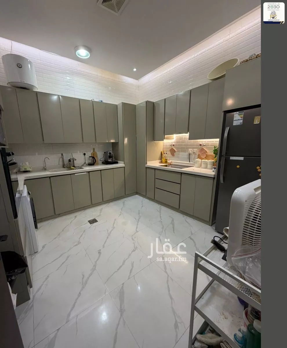 5 bedroom apartment in Dhahrat Laban 6