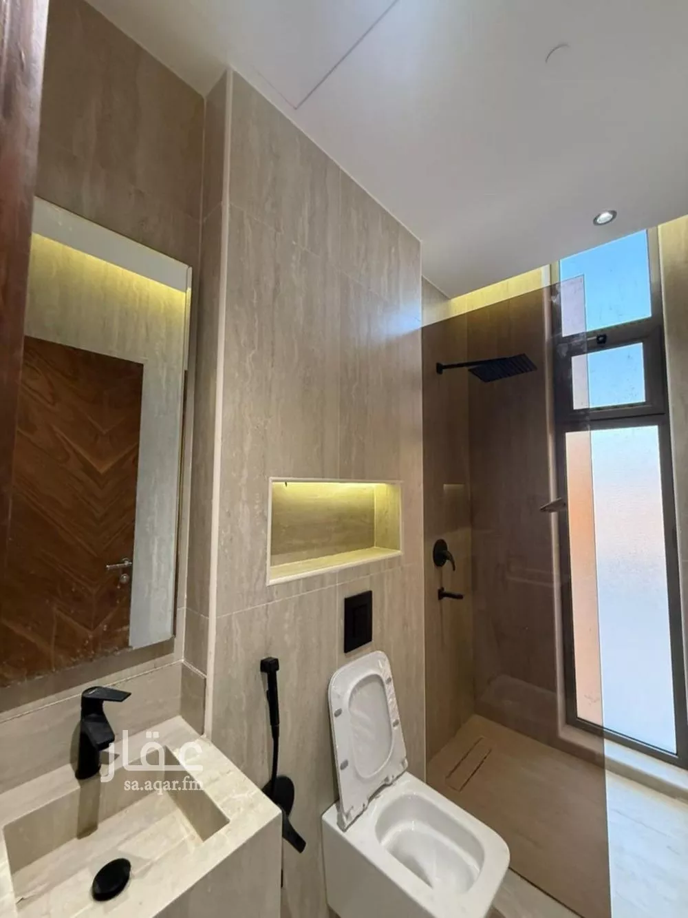 فيلا 7 غرف في المهدية 26