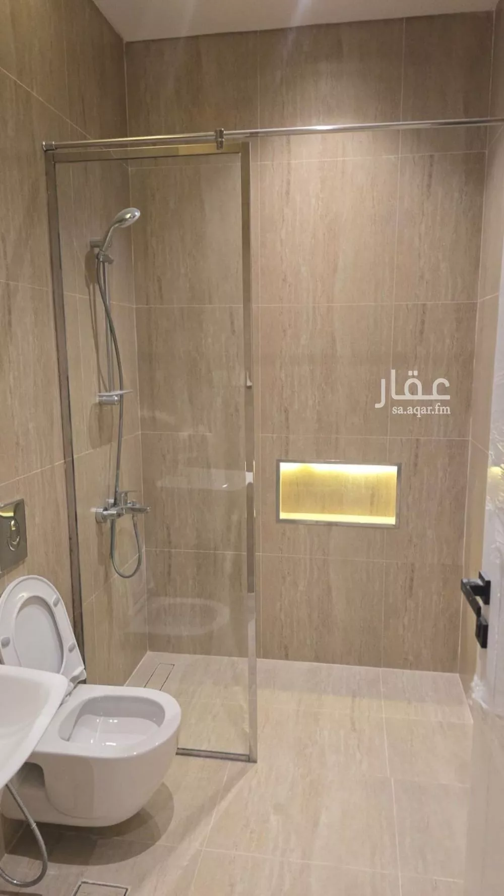 شقة 3 غرف في الغدير 12