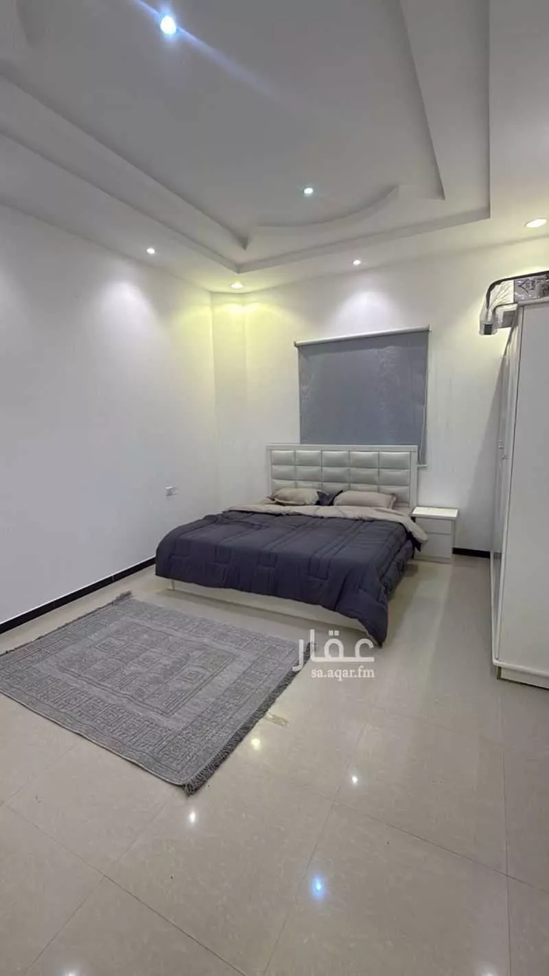 شقة 4 غرف في الملقا 12