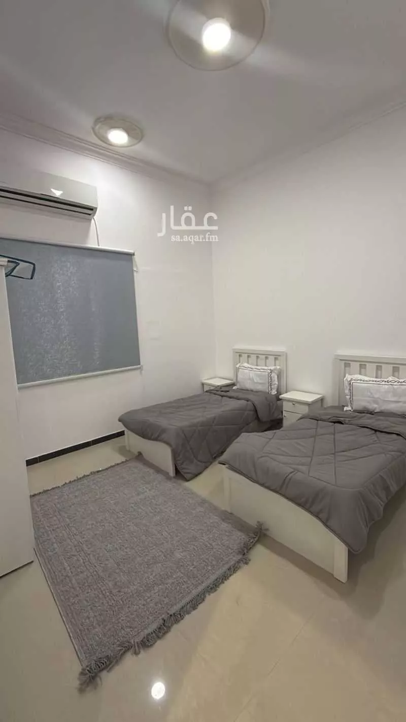 شقة 4 غرف في الملقا 4