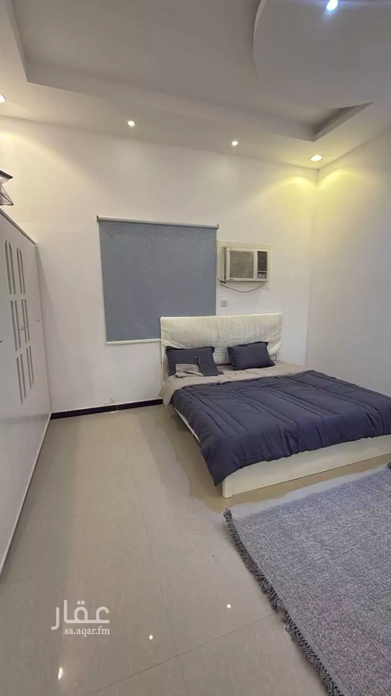 شقة 4 غرف في الملقا 8