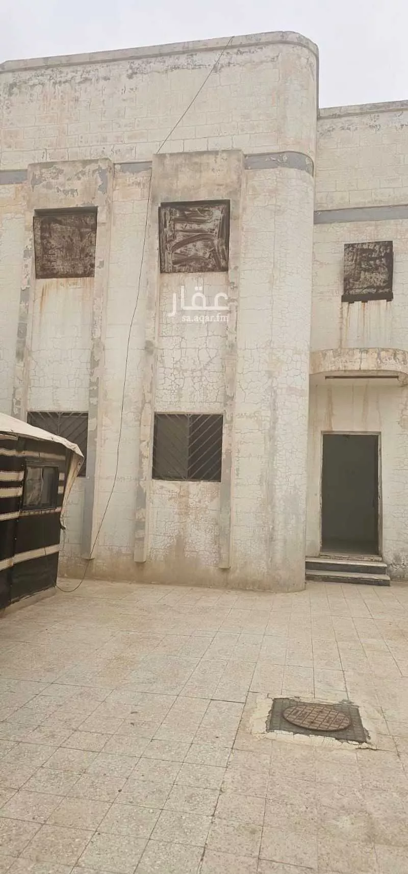 فيلا 8 غرف في النظيم 9