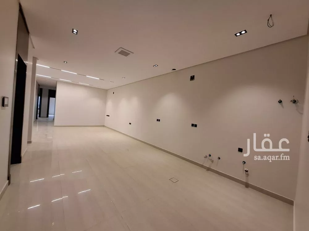 دور 5 غرف في عكاظ 11