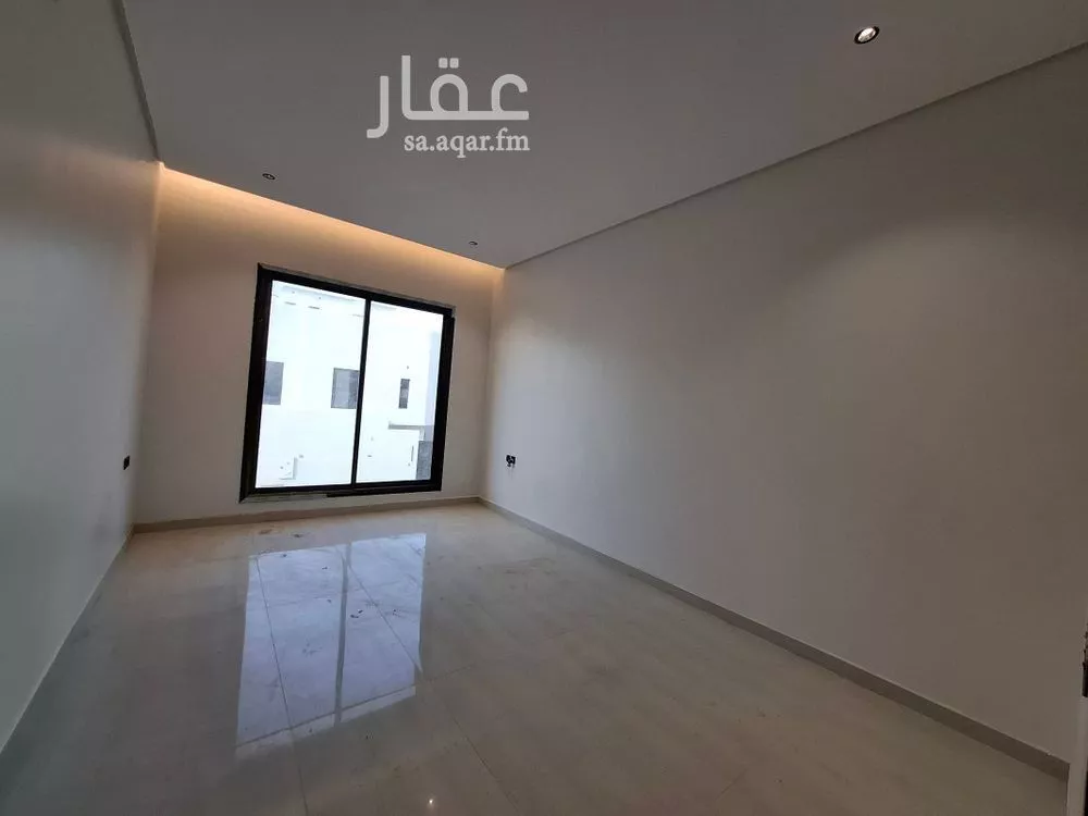 دور 5 غرف في عكاظ 5