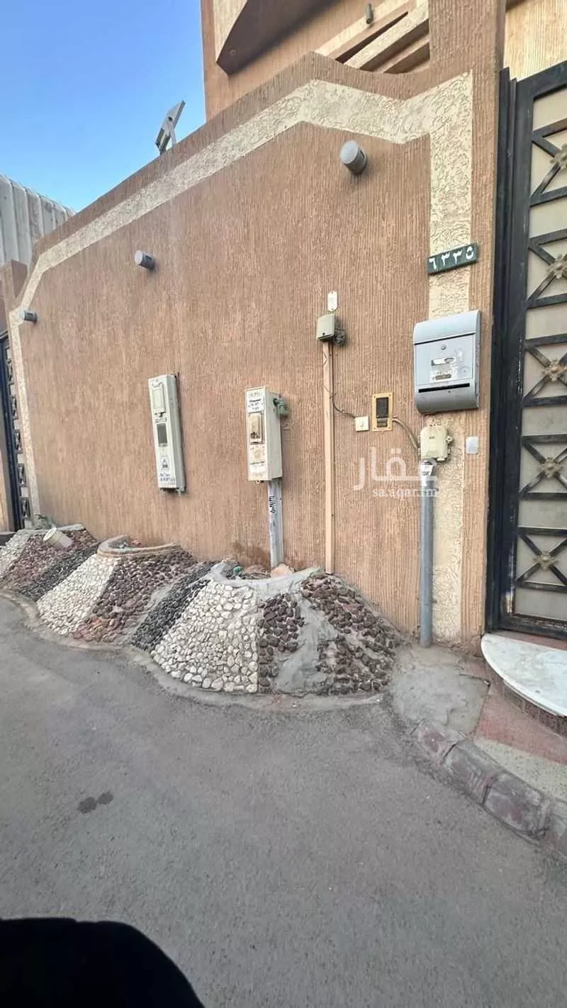 فيلا 4 غرف في قرطبة 7