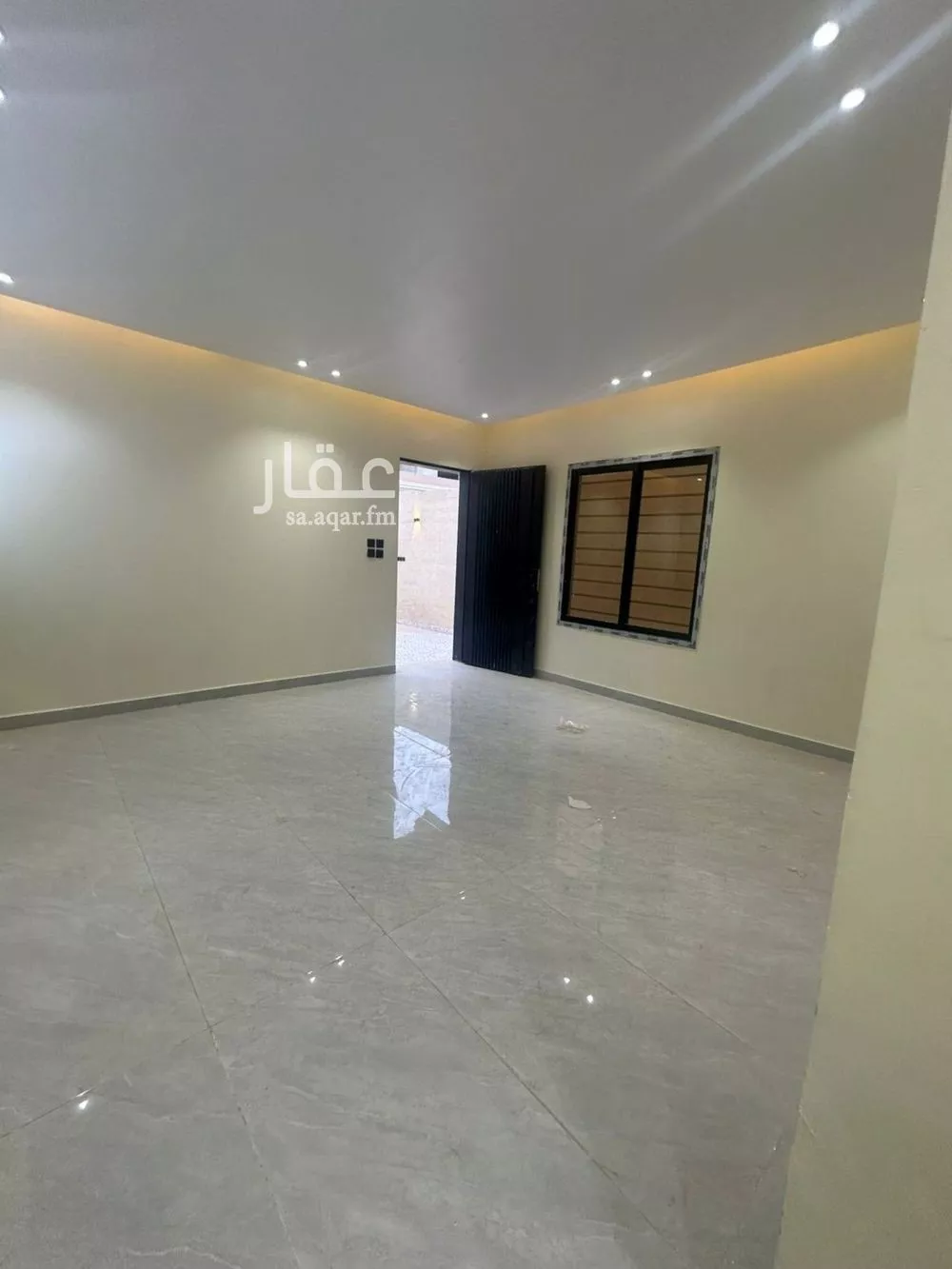 دور 5 غرف في عكاظ 5