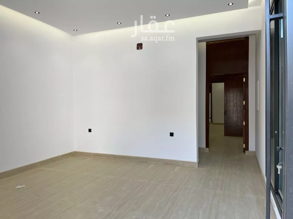 6 bedroom floor in Tuwaiq 2