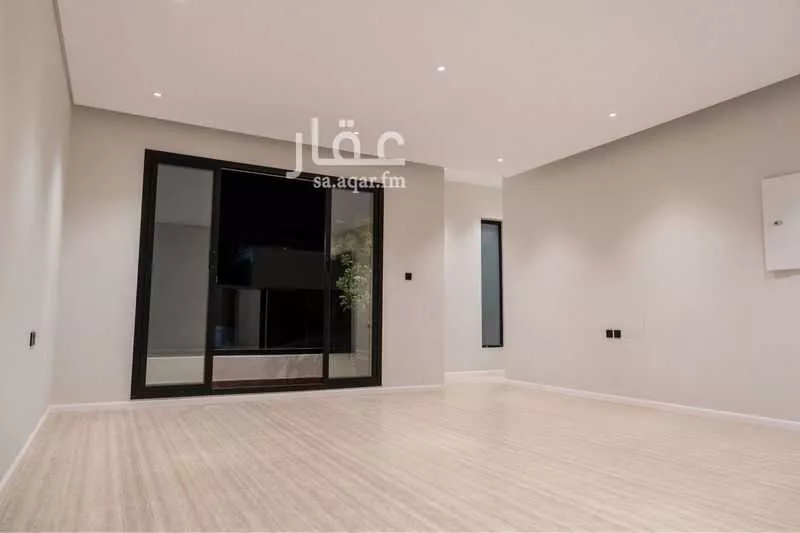 3 bedroom floor in Al Maseef 10