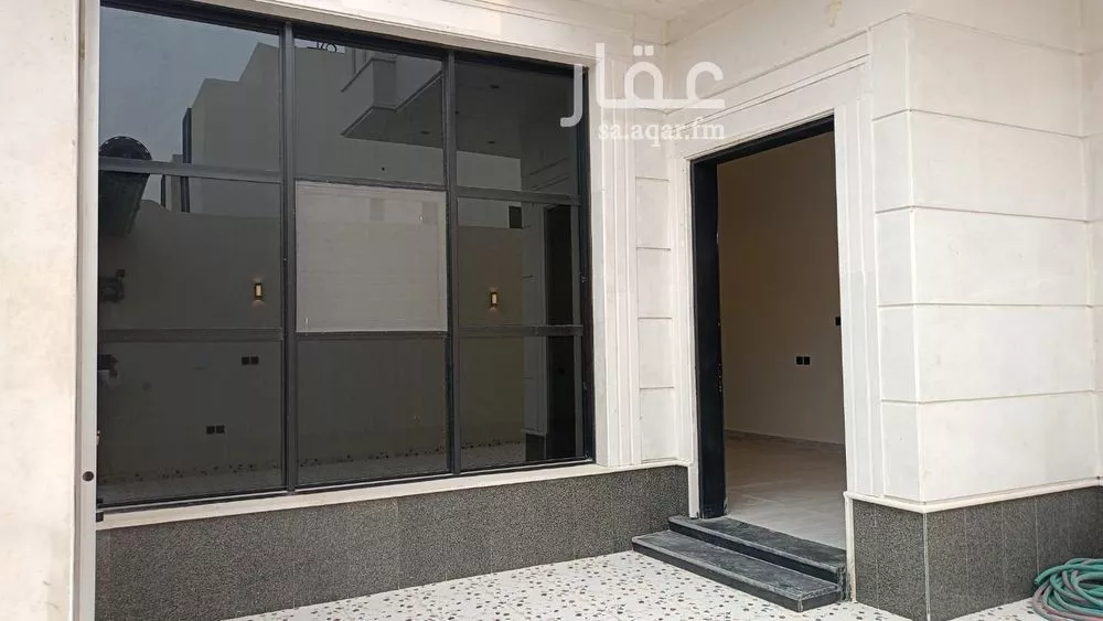4 bedroom floor in Ash Sharq 19