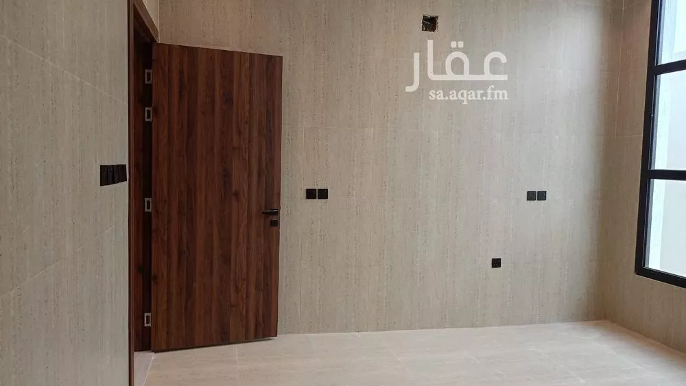 4 bedroom floor in Ash Sharq 5