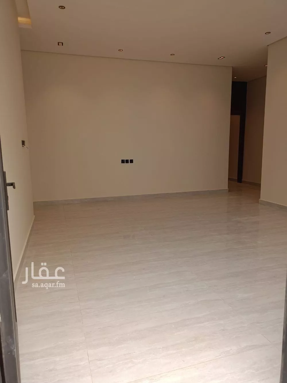 4 bedroom floor in Ash Sharq 8