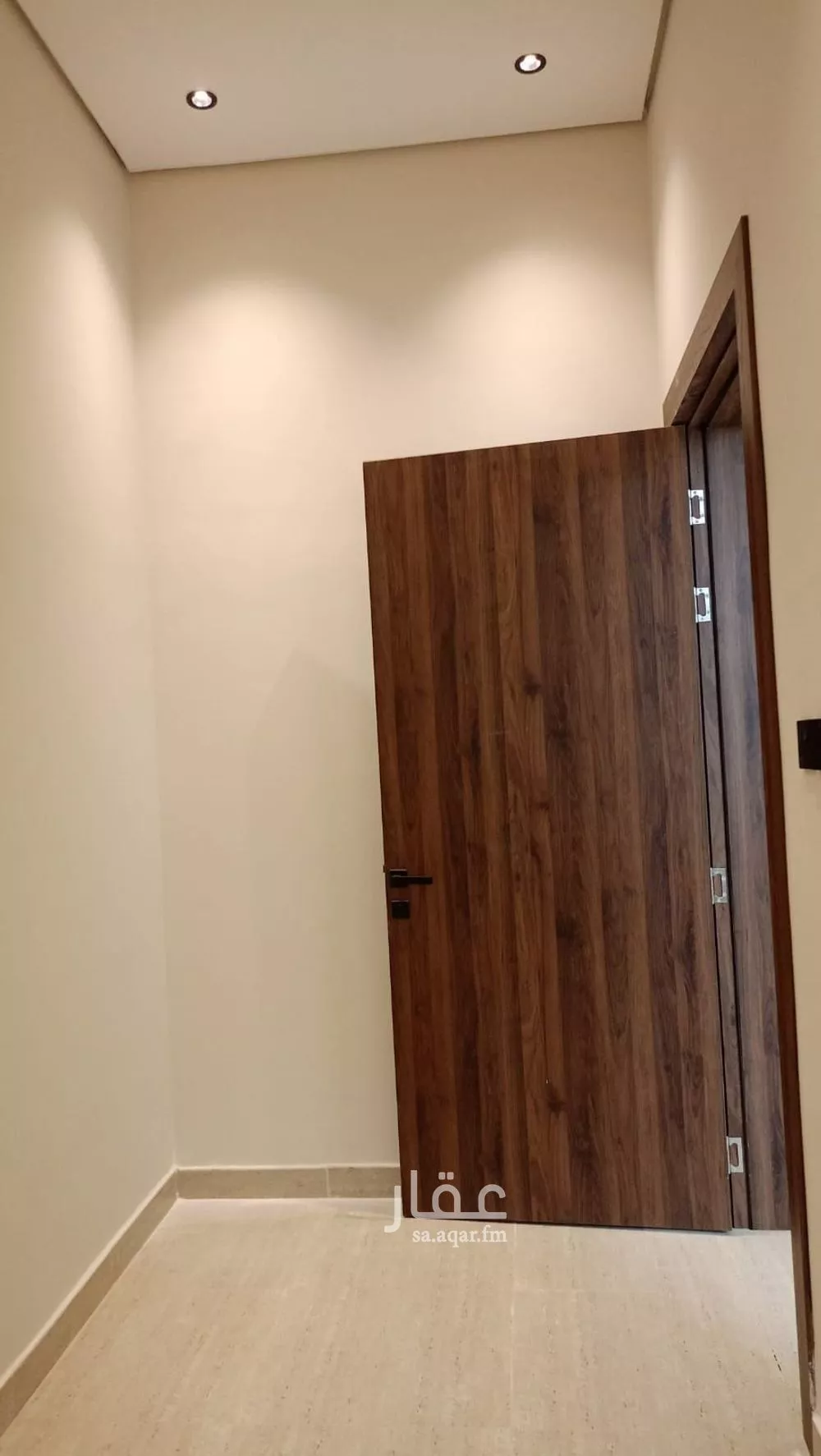 4 bedroom floor in Ash Sharq 9