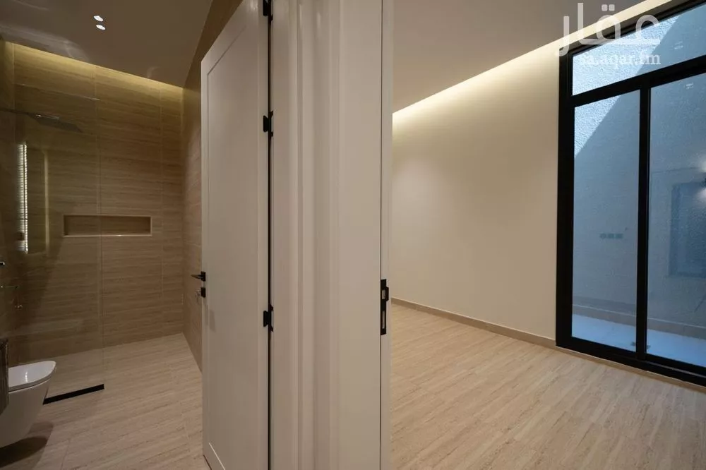 4 bedroom floor in Al Olaya 11