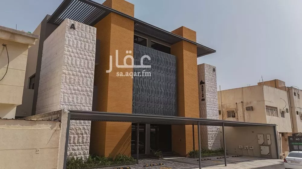 4 bedroom floor in Al Olaya 13