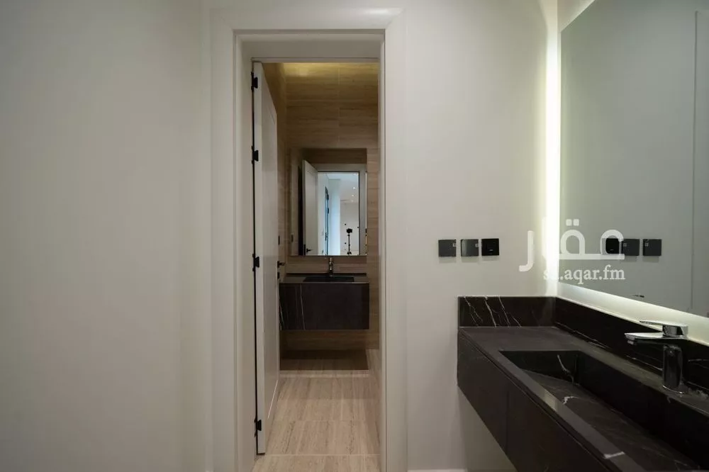 4 bedroom floor in Al Olaya 7