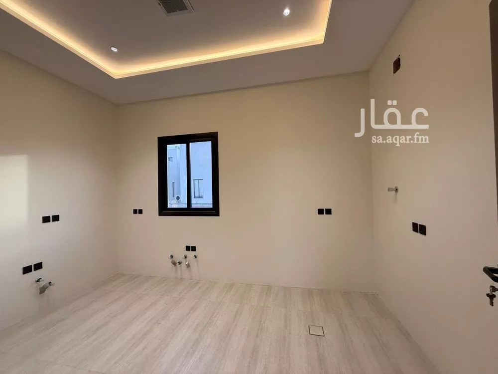 3 bedroom floor in Al Rimal 2