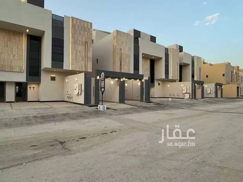 5 bedroom floor in Tuwaiq 3