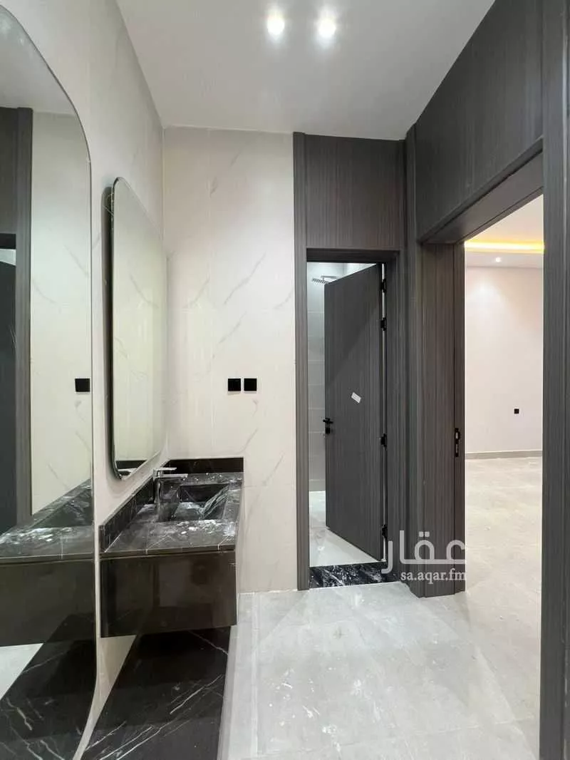 5 bedroom floor in Tuwaiq 4
