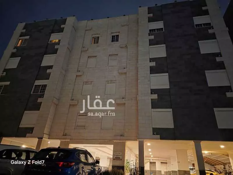 شقة 5 غرف في الروضة 15