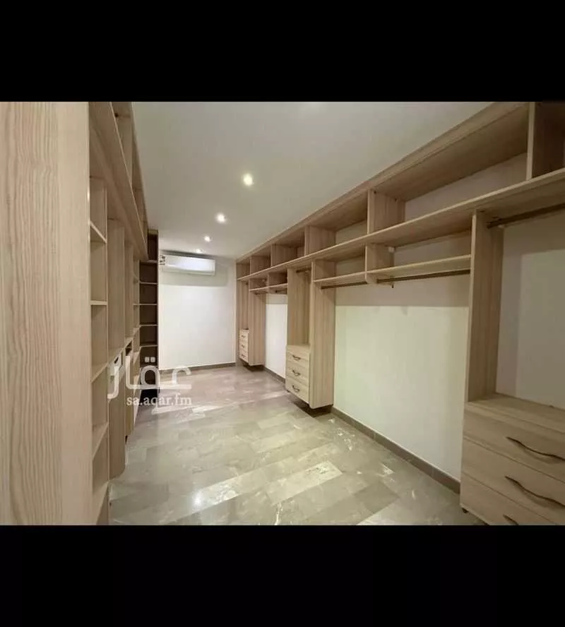 شقة 5 غرف في الروضة 4