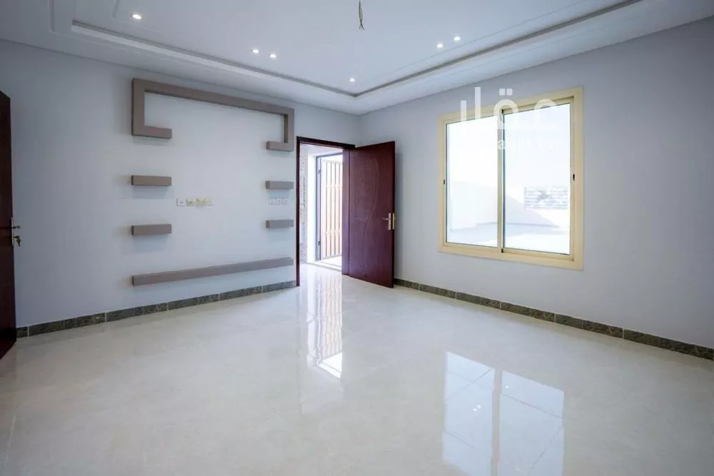 شقة 5 غرف في أم السلم 4