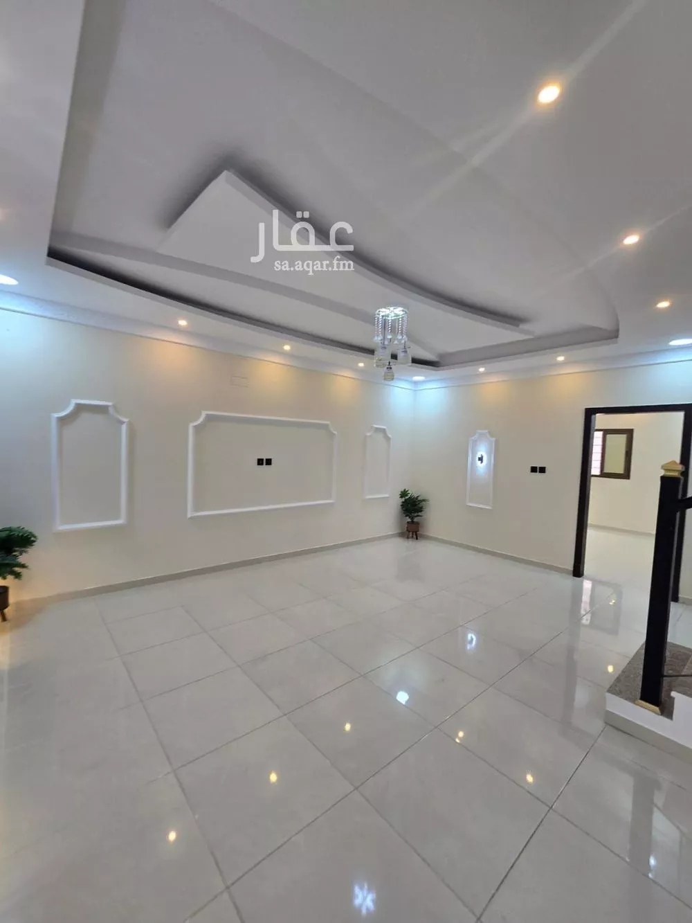 فيلا 8 غرف في ضاحية الملك فهد 25