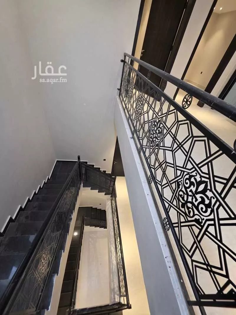 فيلا 6 غرف في ضاحية الملك فهد 9