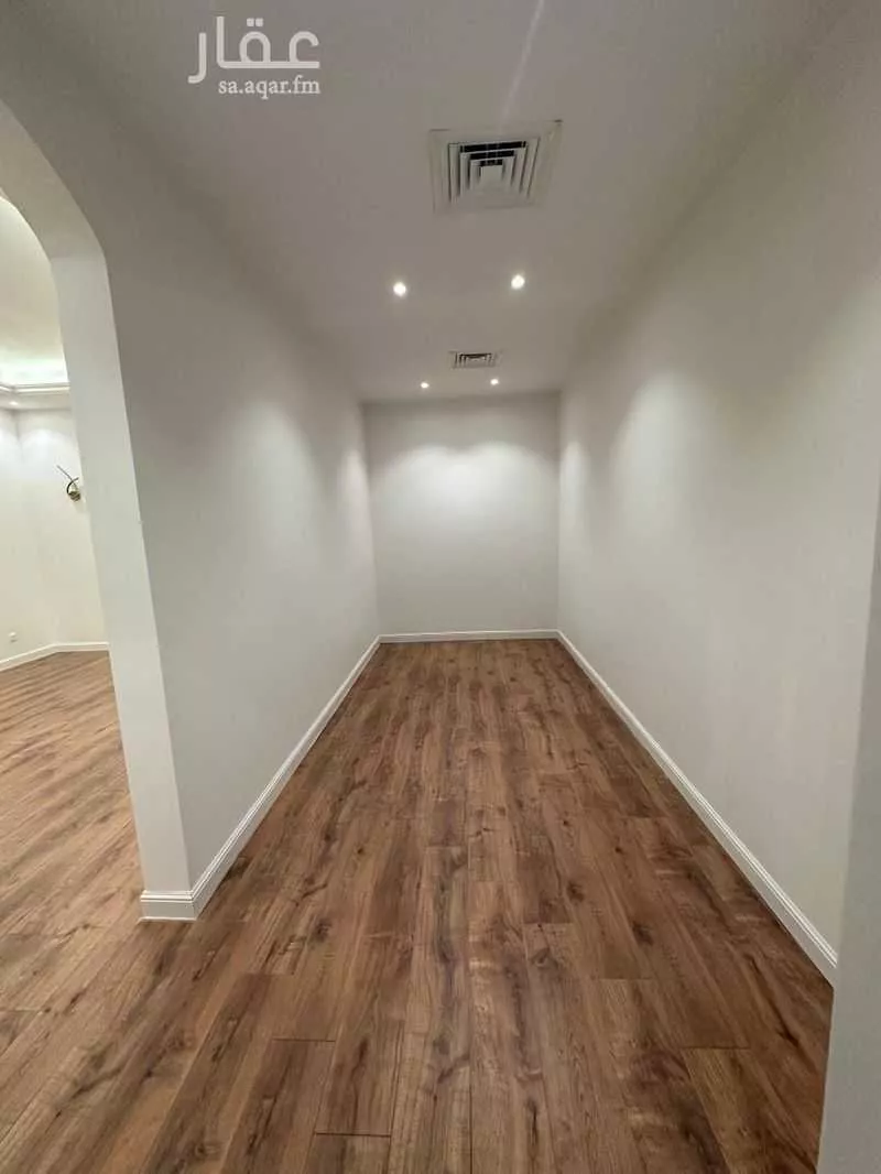 فيلا 9 غرف في الشاطئ الغربي 12