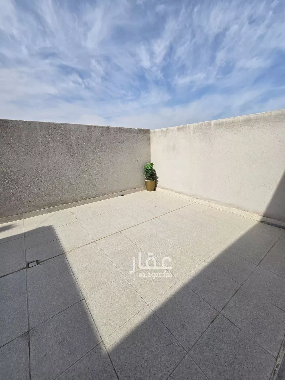 4 bedroom apartment in Al Hamra 6