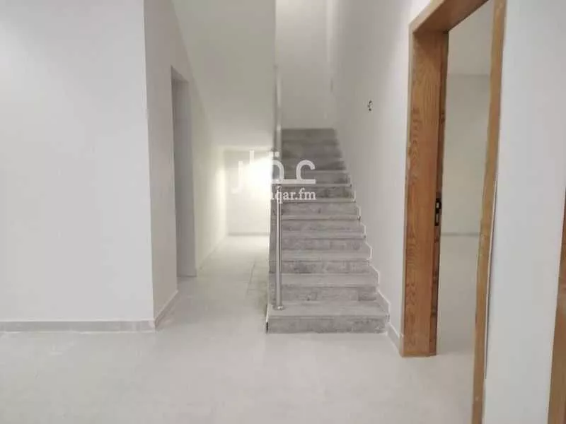 193 sqm building in Badr 13