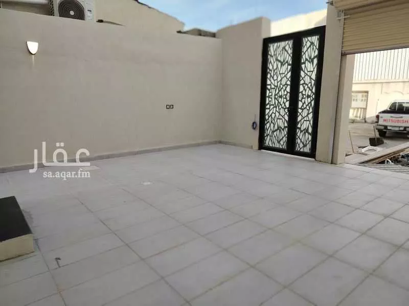 193 sqm building in Badr 3