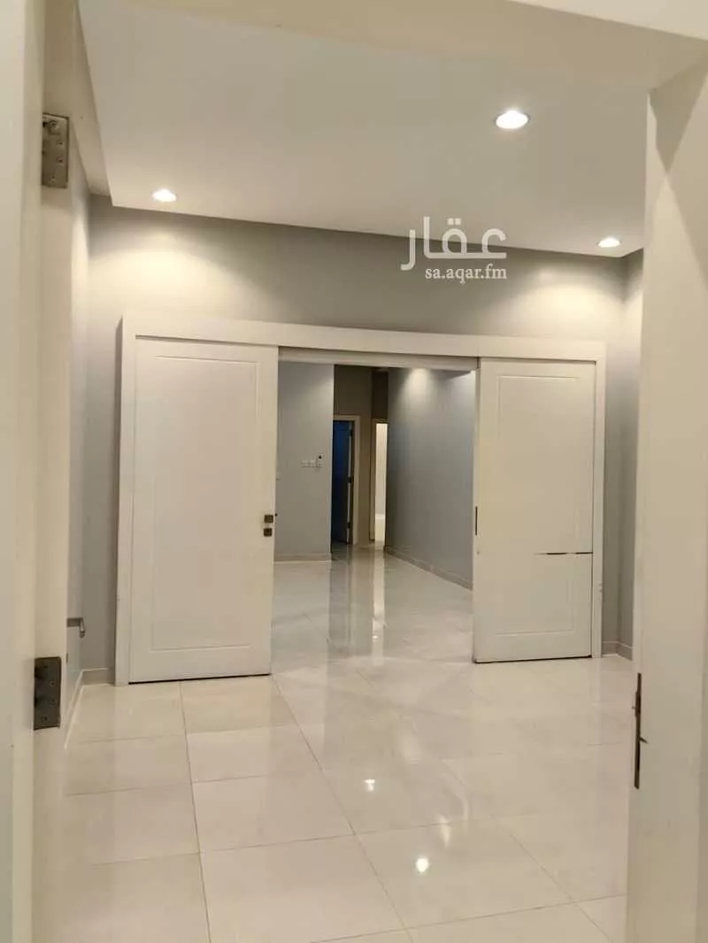 دور 4 غرف في العارض 6