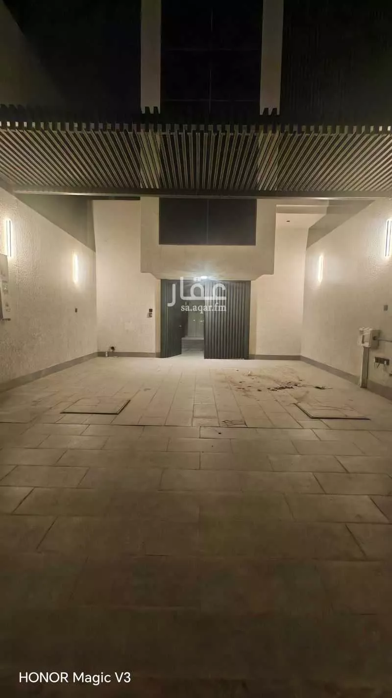 دور 5 غرف في العارض 14