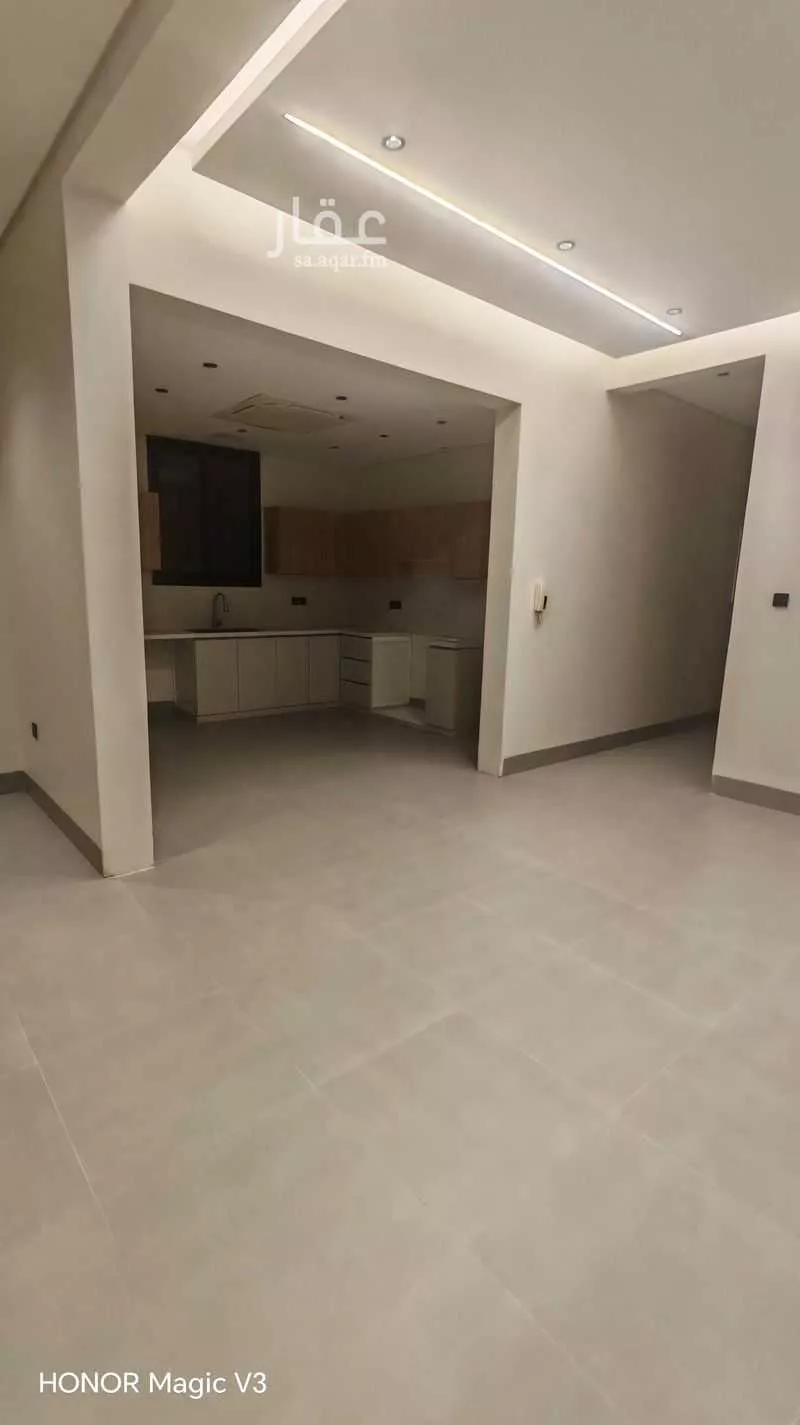 دور 5 غرف في العارض 10