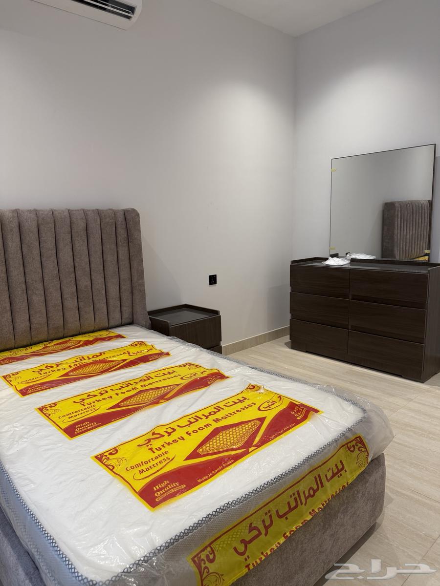 شقة 4 غرف في الرمال 8