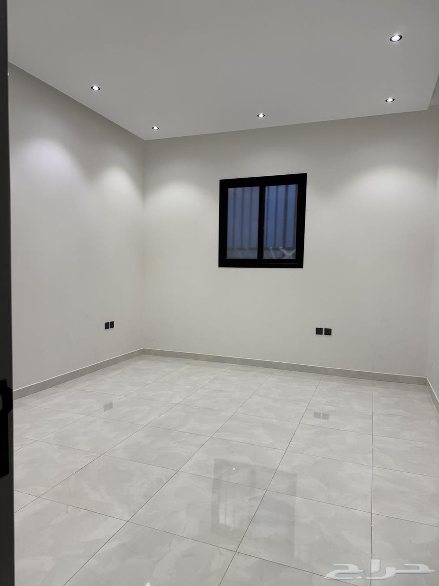 شقة 3 غرف في البيان 6