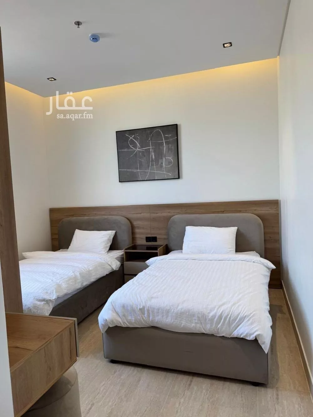 شقة 2 غرف في العقيق 7