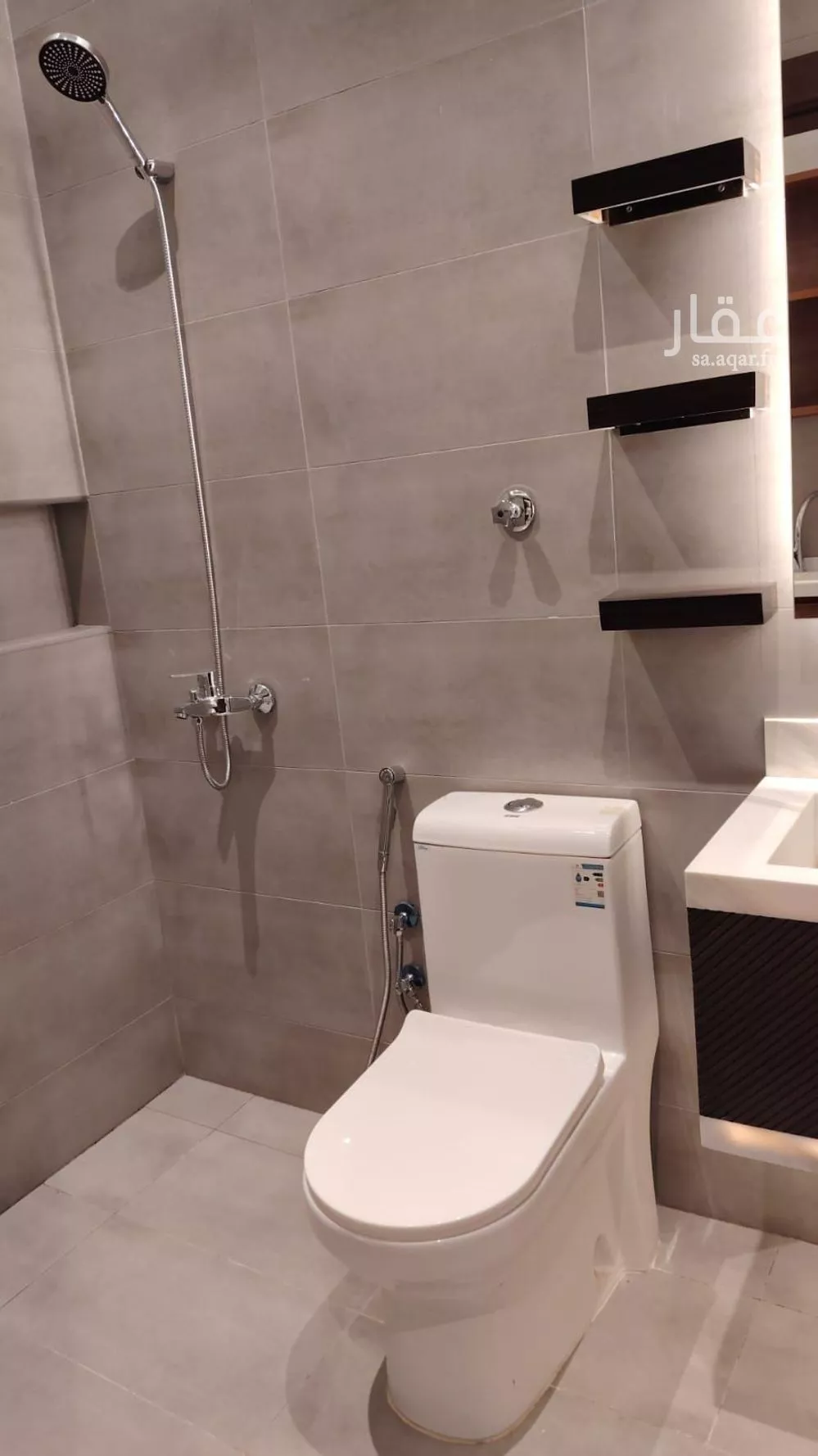 شقة 1 غرف في البوادي 12