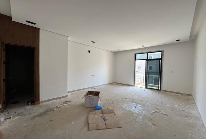 5 bedroom villa in Al Munsiyah 2