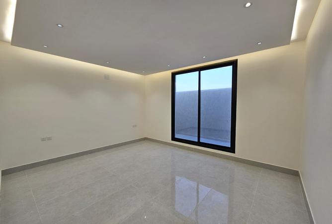 شقة 3 غرف في Al Maizialah 3