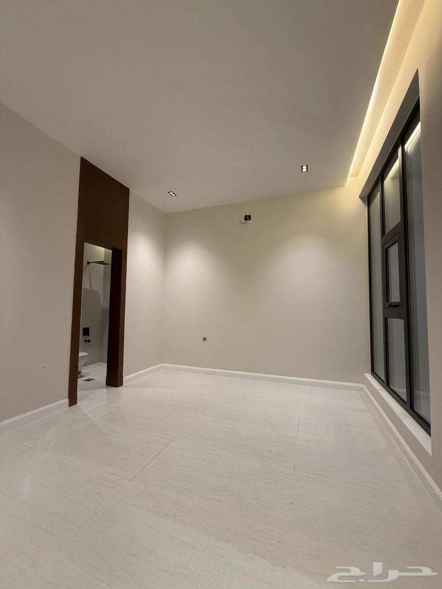 فيلا 6 غرف في المهدية 12