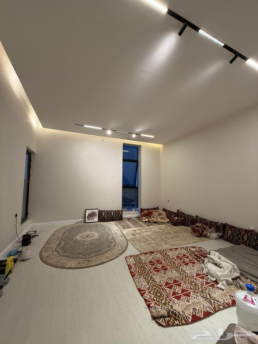 فيلا 6 غرف في المهدية 15