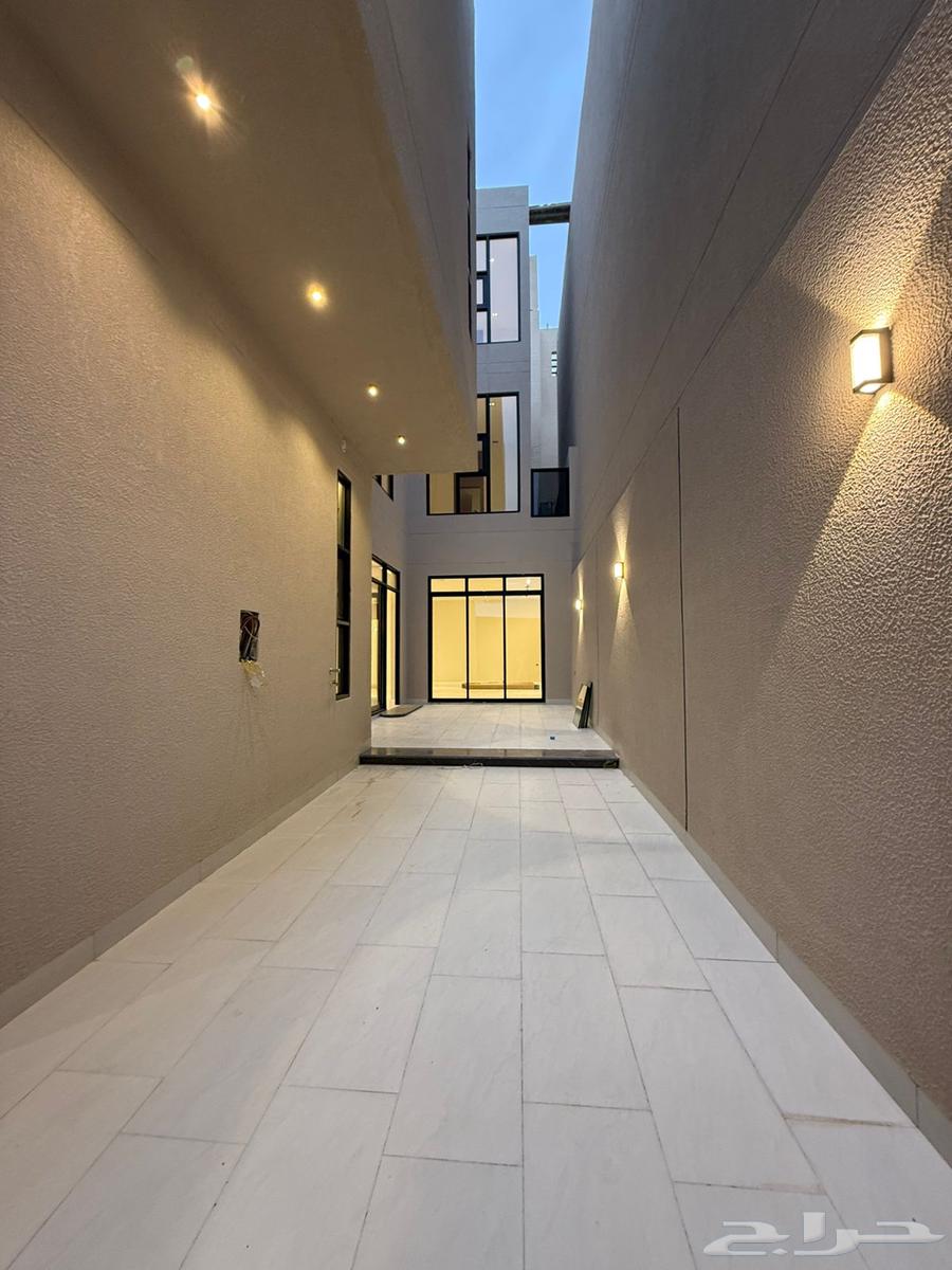 فيلا 6 غرف في المهدية 3